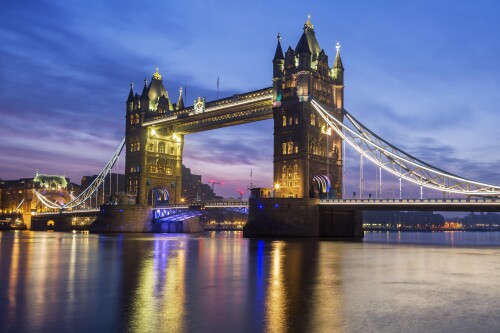 Urgent courier to London